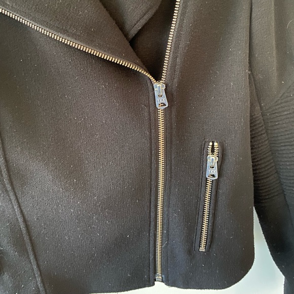 ARITZIA Wilfred | Jacket - Picture 4 of 12